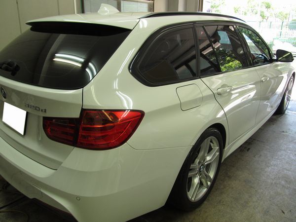 BMW3d31.jpg